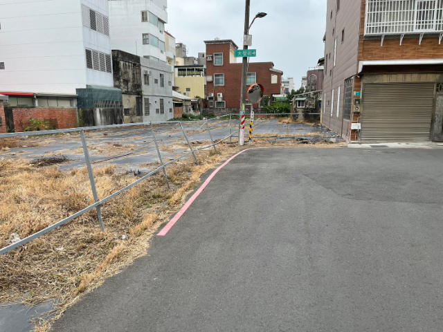 新營區中正路蛋黃區商住金店舖,台南市新營區三德段